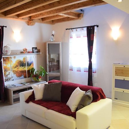 טרביסיו Casa Vacanza Cadorna Residence מראה חיצוני תמונה