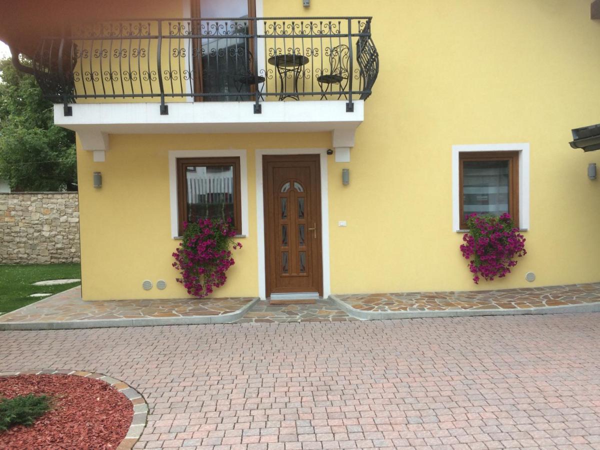 טרביסיו Casa Vacanza Cadorna Residence מראה חיצוני תמונה